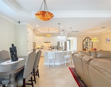 9250 Veneto Place - Photo Thumbnail 11