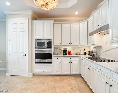 9250 Veneto Place - Photo Thumbnail 17