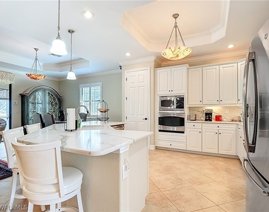 9250 Veneto Place - Photo Thumbnail 15