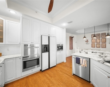 572 11th Avenue S - Photo Thumbnail 13