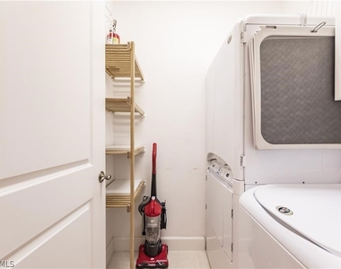 572 11th Avenue S - Photo Thumbnail 23