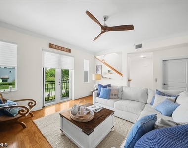 572 11th Avenue S - Photo Thumbnail 10