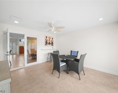 572 11th Avenue S - Photo Thumbnail 8