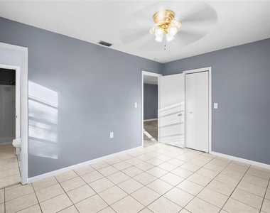 3611 W Anderson Avenue - Photo Thumbnail 15