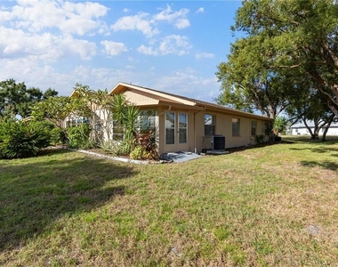 409 Feltham Trail - Photo Thumbnail 20