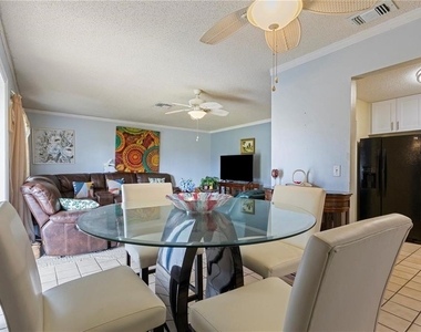 409 Feltham Trail - Photo Thumbnail 10