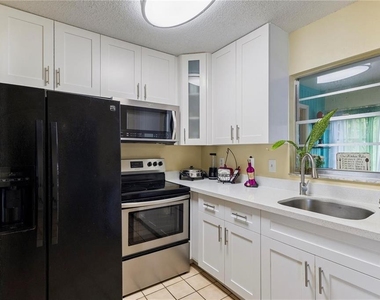 409 Feltham Trail - Photo Thumbnail 12