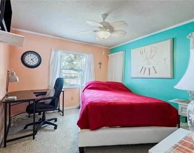 409 Feltham Trail - Photo Thumbnail 17
