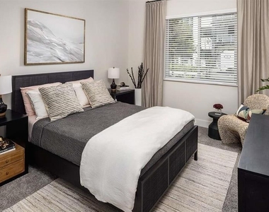 5127 W Tyson Avenue - Photo Thumbnail 55