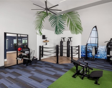 5127 W Tyson Avenue - Photo Thumbnail 48