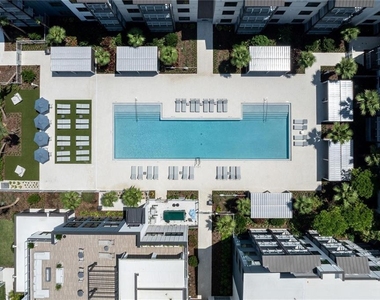 5127 W Tyson Avenue - Photo Thumbnail 8