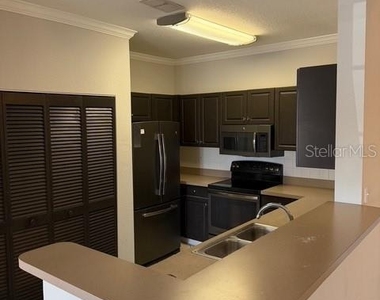 4306 Bayside Village Drive - Photo Thumbnail 6