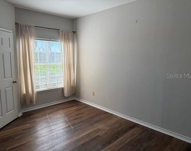 4306 Bayside Village Drive - Photo Thumbnail 14
