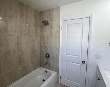 2502 Tropical Shores Drive Se - Photo Thumbnail 29