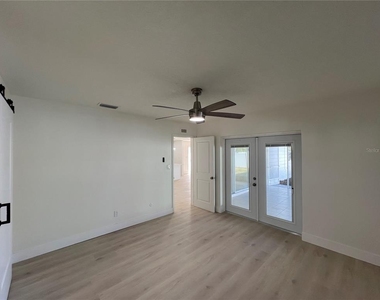 2502 Tropical Shores Drive Se - Photo Thumbnail 14