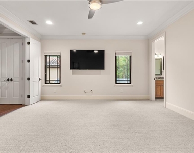 9841 Covent Garden Drive - Photo Thumbnail 39