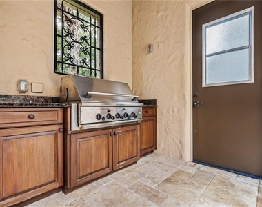 9841 Covent Garden Drive - Photo Thumbnail 9