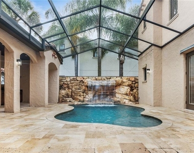 9841 Covent Garden Drive - Photo Thumbnail 7
