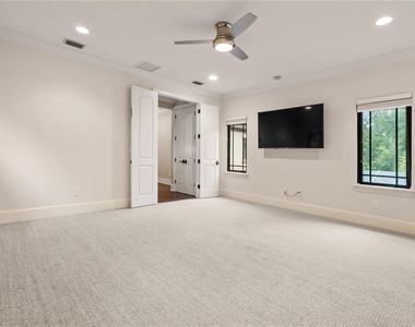 9841 Covent Garden Drive - Photo Thumbnail 35