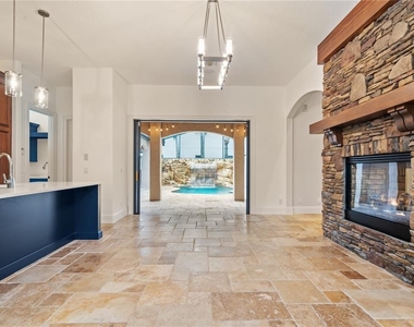 9841 Covent Garden Drive - Photo Thumbnail 17