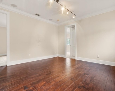 9841 Covent Garden Drive - Photo Thumbnail 32