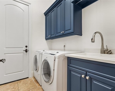 9841 Covent Garden Drive - Photo Thumbnail 11
