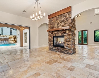 9841 Covent Garden Drive - Photo Thumbnail 16