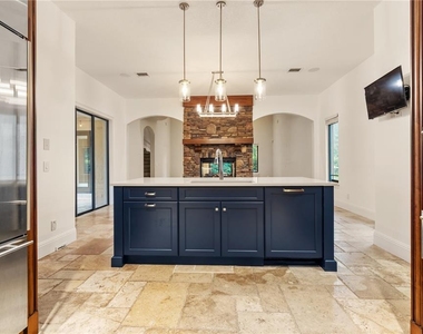 9841 Covent Garden Drive - Photo Thumbnail 13