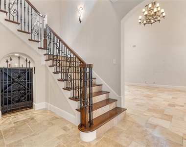 9841 Covent Garden Drive - Photo Thumbnail 30