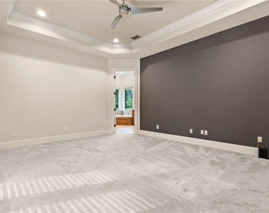 9841 Covent Garden Drive - Photo Thumbnail 22