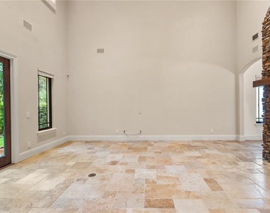 9841 Covent Garden Drive - Photo Thumbnail 20