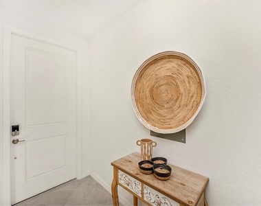12280 Wellen Golf Street - Photo Thumbnail 2