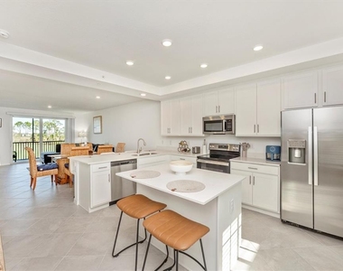12280 Wellen Golf Street - Photo Thumbnail 7