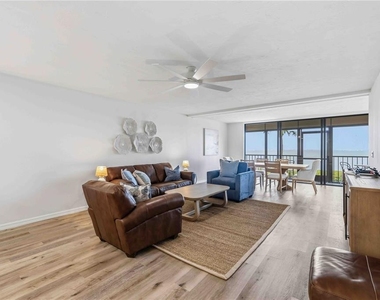 3420 Wild Oak Bay Boulevard - Photo Thumbnail 8