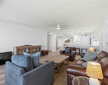 3420 Wild Oak Bay Boulevard - Photo Thumbnail 16