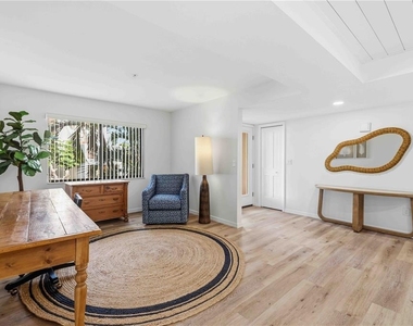 3420 Wild Oak Bay Boulevard - Photo Thumbnail 9