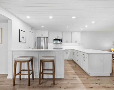 3420 Wild Oak Bay Boulevard - Photo Thumbnail 11