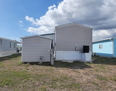 5700 Holiday Park Boulevard - Photo Thumbnail 33