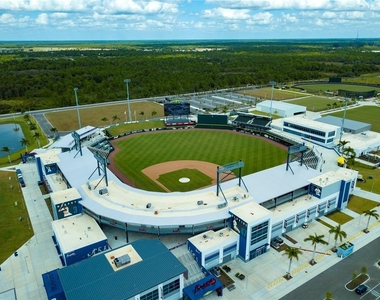 5700 Holiday Park Boulevard - Photo Thumbnail 46