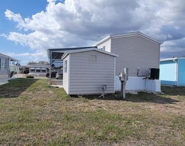 5700 Holiday Park Boulevard - Photo Thumbnail 32