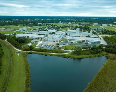 5700 Holiday Park Boulevard - Photo Thumbnail 44