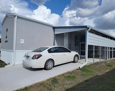 5700 Holiday Park Boulevard - Photo Thumbnail 1