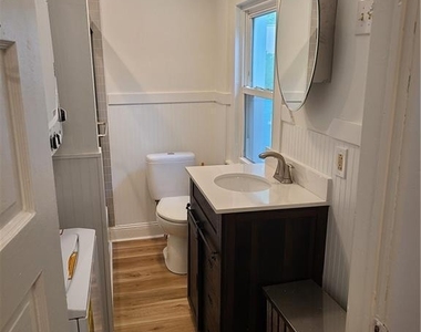 683 Worthington Ridge - Photo Thumbnail 2