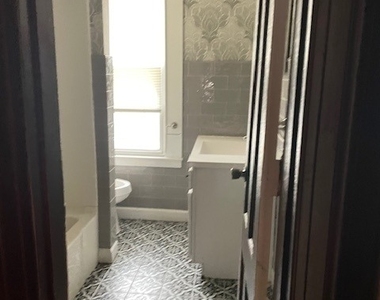 281 Chestnut Street - Photo Thumbnail 6