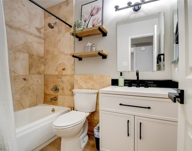 1032 Alan Shepard Street - Photo Thumbnail 8