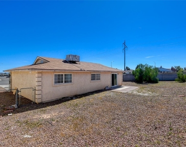 1032 Alan Shepard Street - Photo Thumbnail 12