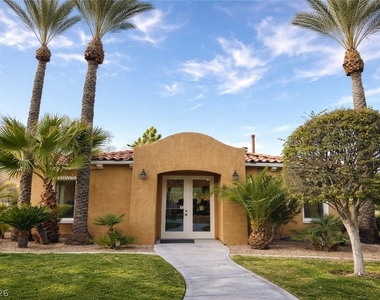 825 Canterra Street - Photo Thumbnail 10