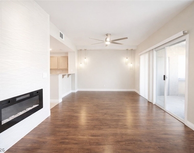 825 Canterra Street - Photo Thumbnail 2