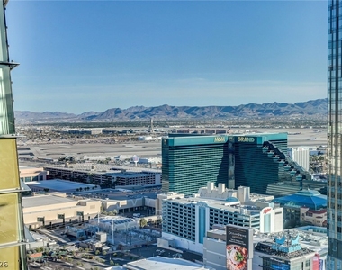 3726 Las Vegas Boulevard - Photo Thumbnail 48