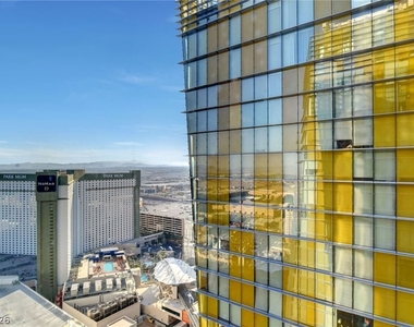 3726 Las Vegas Boulevard - Photo Thumbnail 72